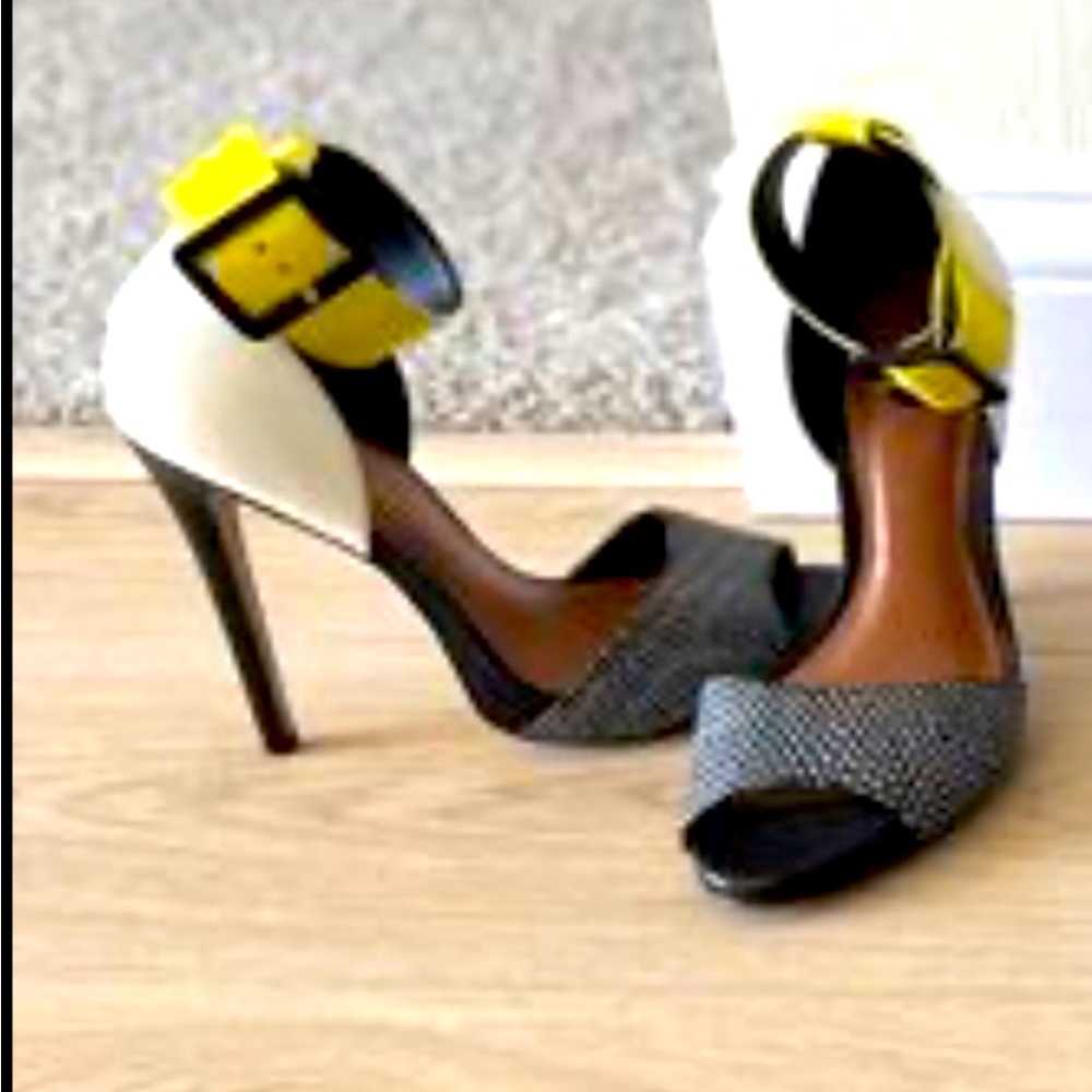 Aldo heels, size 7, color: black, white, lime green strap,  good condition!